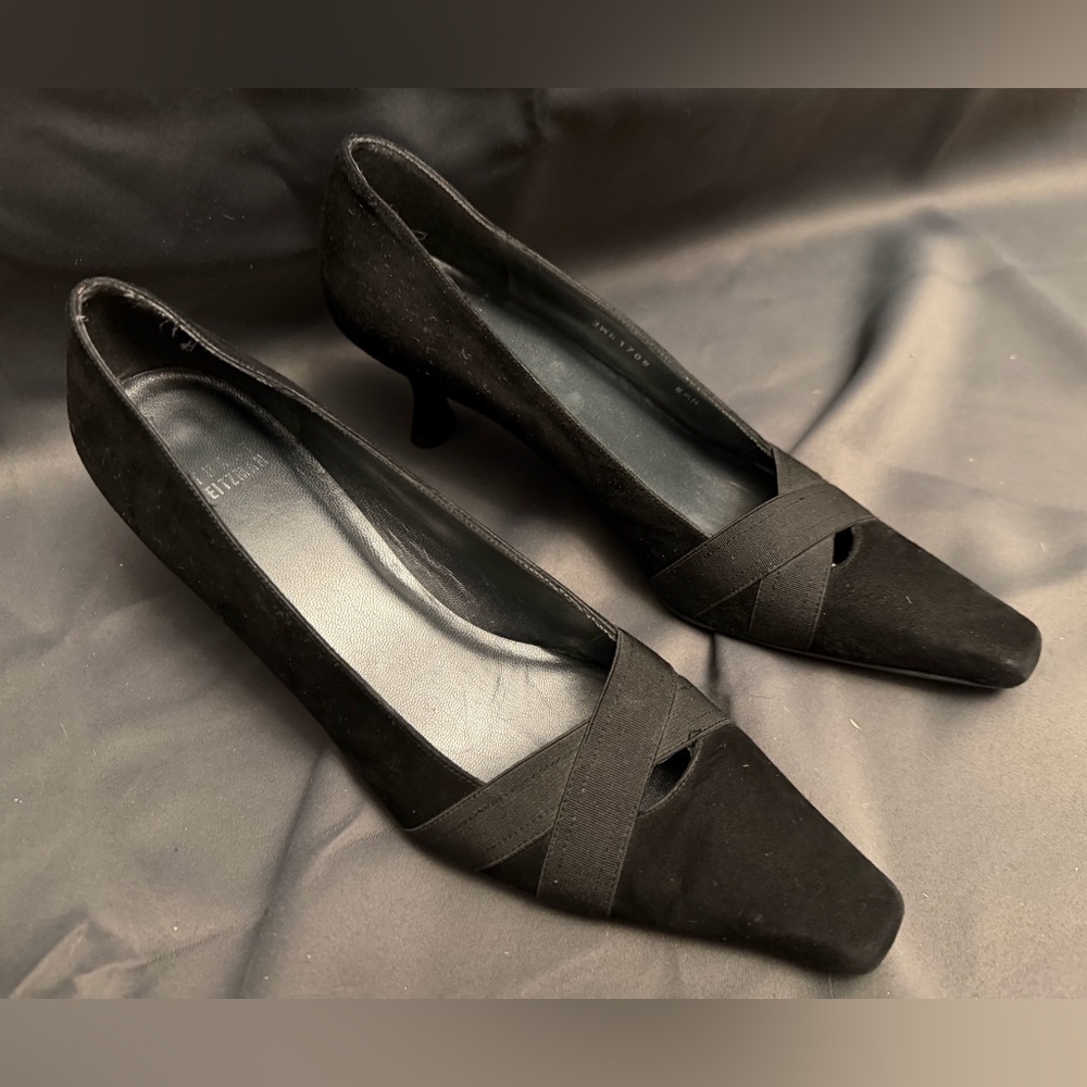 Stuart Weitzman Black Suede Kitten Heels Women’s Size 9 Elastic Strap